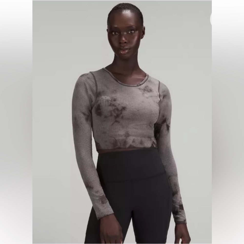 Lulu Lemon Ebb to Street - Size 8